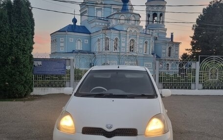 Toyota Vitz, 2001 год, 399 999 рублей, 2 фотография