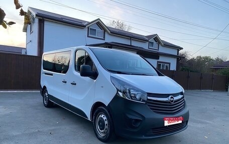 Opel Vivaro B, 2017 год, 2 100 000 рублей, 1 фотография