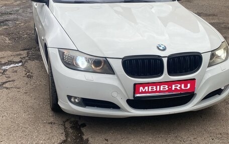 BMW 3 серия, 2010 год, 880 000 рублей, 1 фотография
