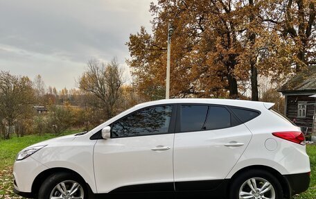 Hyundai ix35 I рестайлинг, 2011 год, 1 100 000 рублей, 2 фотография