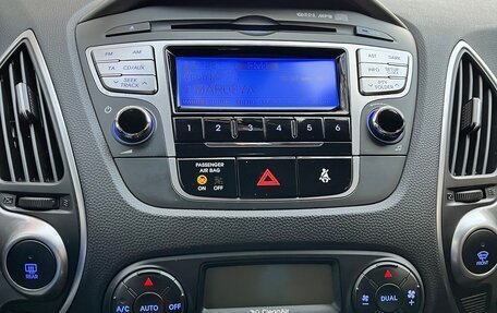Hyundai ix35 I рестайлинг, 2011 год, 1 100 000 рублей, 18 фотография
