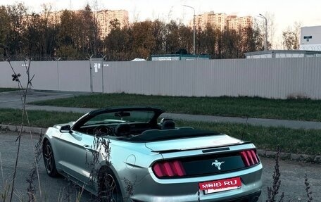 Ford Mustang VI рестайлинг, 2016 год, 2 600 000 рублей, 6 фотография