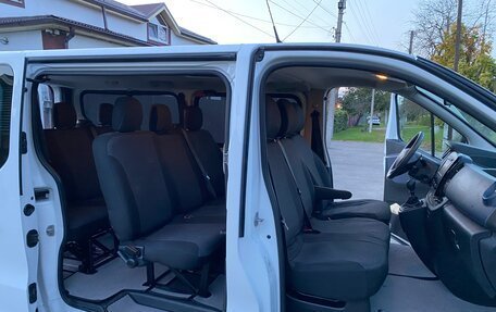 Opel Vivaro B, 2017 год, 2 100 000 рублей, 19 фотография