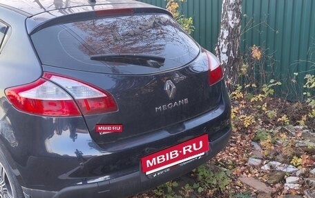 Renault Megane III рестайлинг, 2011 год, 650 000 рублей, 2 фотография