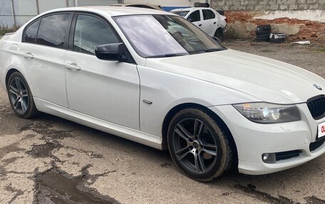 BMW 3 серия, 2010 год, 880 000 рублей, 2 фотография