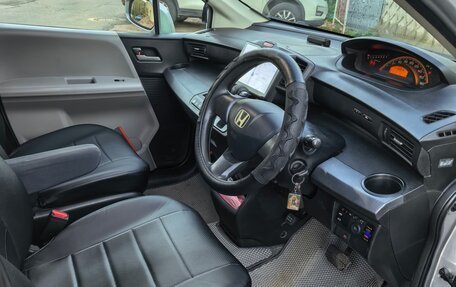 Honda Freed I, 2009 год, 850 000 рублей, 12 фотография