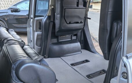Honda Freed I, 2009 год, 850 000 рублей, 17 фотография