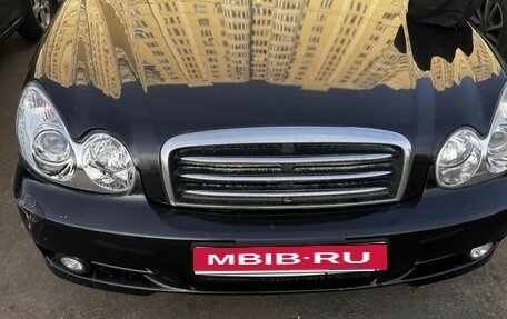 Hyundai Sonata IV рестайлинг, 2011 год, 380 000 рублей, 1 фотография