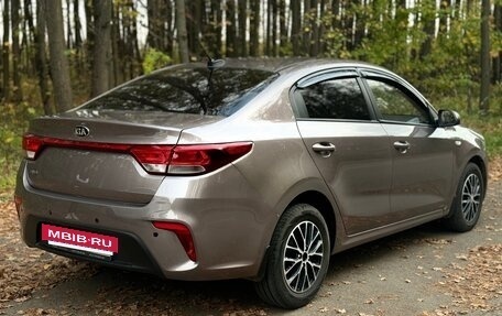 KIA Rio IV, 2018 год, 1 319 000 рублей, 4 фотография