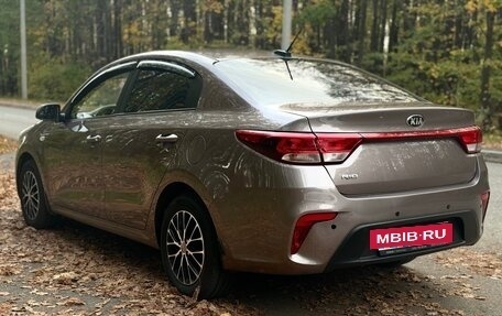 KIA Rio IV, 2018 год, 1 319 000 рублей, 6 фотография