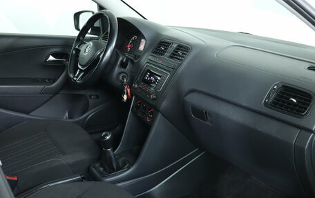 Volkswagen Polo VI (EU Market), 2016 год, 849 000 рублей, 20 фотография