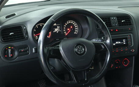 Volkswagen Polo VI (EU Market), 2016 год, 849 000 рублей, 18 фотография