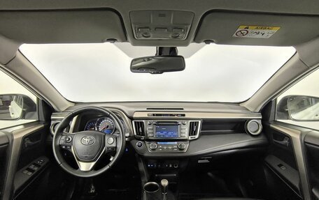 Toyota RAV4, 2014 год, 1 650 000 рублей, 10 фотография
