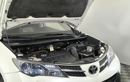 Toyota RAV4, 2014 год, 1 650 000 рублей, 16 фотография