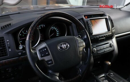 Toyota Land Cruiser 200, 2009 год, 2 397 000 рублей, 8 фотография