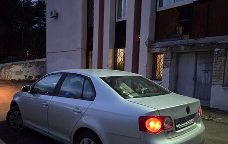Volkswagen Jetta VII, 2008 год, 349 999 рублей, 6 фотография