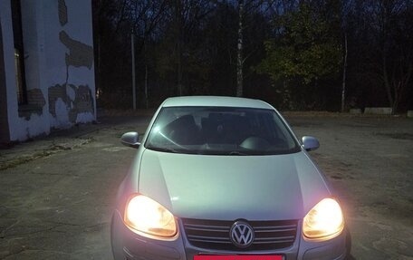 Volkswagen Jetta VII, 2008 год, 349 999 рублей, 2 фотография