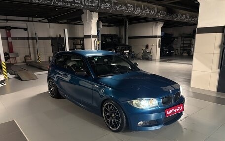 BMW 1 серия, 2007 год, 1 600 000 рублей, 1 фотография