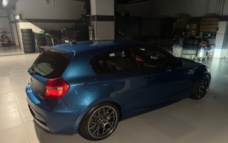 BMW 1 серия, 2007 год, 1 600 000 рублей, 7 фотография