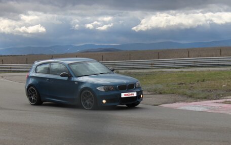 BMW 1 серия, 2007 год, 1 600 000 рублей, 12 фотография