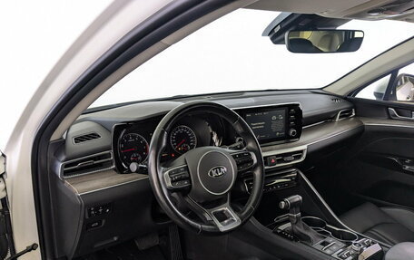 KIA K5, 2021 год, 2 610 000 рублей, 16 фотография