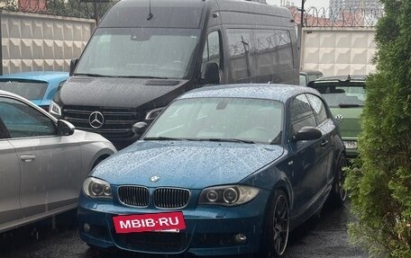 BMW 1 серия, 2007 год, 1 600 000 рублей, 6 фотография