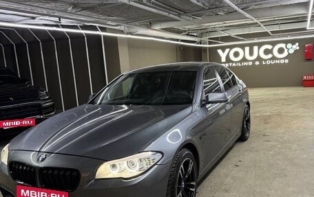 BMW 5 серия, 2013 год, 2 050 000 рублей, 11 фотография