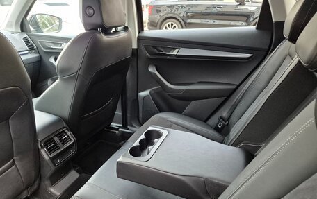Skoda Karoq I, 2021 год, 2 300 000 рублей, 31 фотография