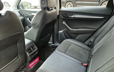 Skoda Karoq I, 2021 год, 2 300 000 рублей, 30 фотография