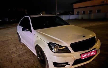 Mercedes-Benz C-Класс, 2011 год, 1 250 000 рублей, 18 фотография