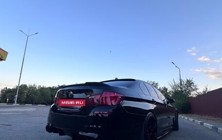 BMW 5 серия, 2012 год, 1 950 000 рублей, 3 фотография
