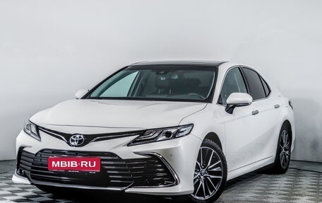 Toyota Camry, 2023 год, 3 400 000 рублей, 1 фотография