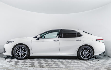 Toyota Camry, 2023 год, 3 400 000 рублей, 10 фотография