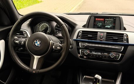 BMW 1 серия, 2019 год, 1 550 000 рублей, 19 фотография