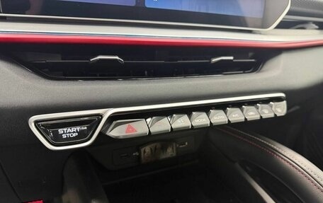 Geely Coolray I, 2024 год, 1 997 000 рублей, 23 фотография