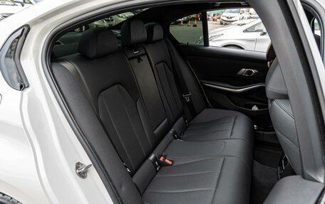 BMW 3 серия, 2019 год, 3 930 000 рублей, 8 фотография