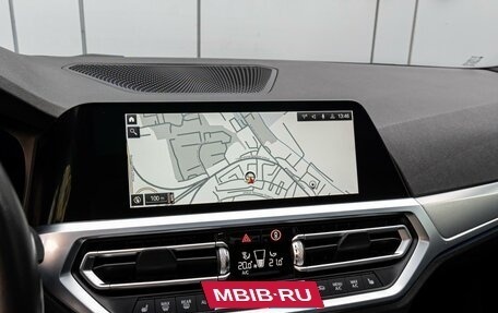 BMW 3 серия, 2019 год, 3 930 000 рублей, 16 фотография