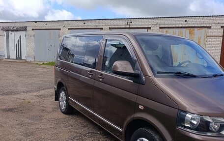 Volkswagen Caravelle T5, 2011 год, 2 300 000 рублей, 4 фотография