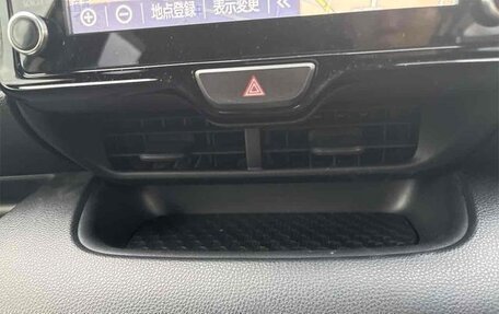 Toyota Yaris, 2021 год, 980 000 рублей, 12 фотография