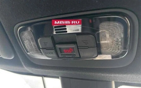 Toyota Yaris, 2021 год, 980 000 рублей, 15 фотография