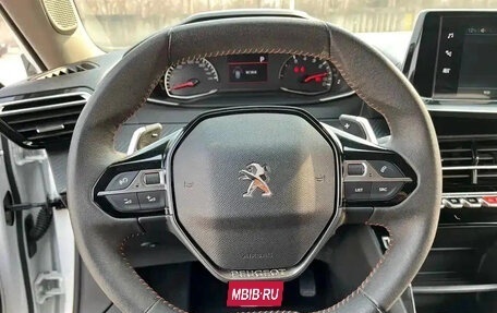 Peugeot 2008 II, 2022 год, 1 270 888 рублей, 10 фотография