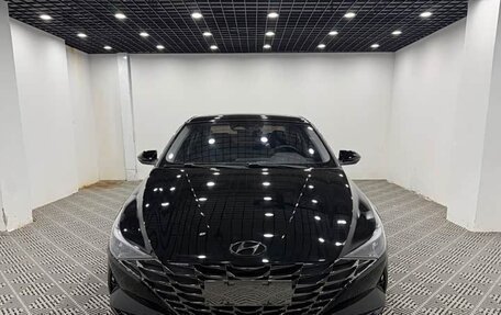 Hyundai Elantra, 2022 год, 1 300 000 рублей, 2 фотография