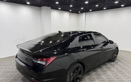 Hyundai Elantra, 2022 год, 1 300 000 рублей, 6 фотография