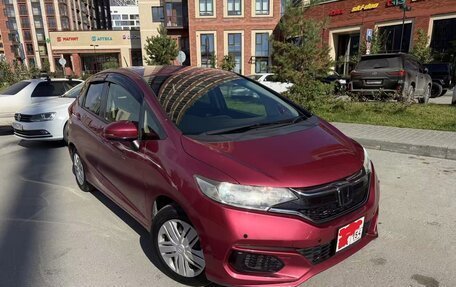 Honda Fit III, 2017 год, 1 200 000 рублей, 2 фотография