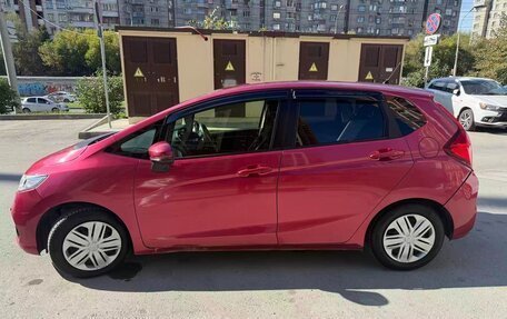 Honda Fit III, 2017 год, 1 200 000 рублей, 3 фотография