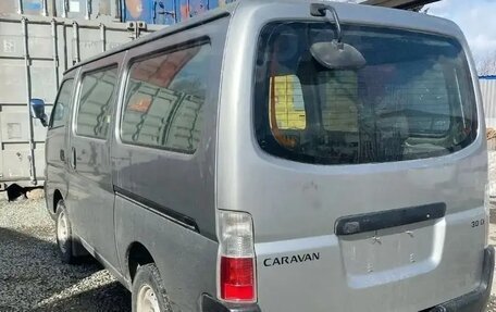 Nissan Caravan IV, 2002 год, 950 000 рублей, 3 фотография