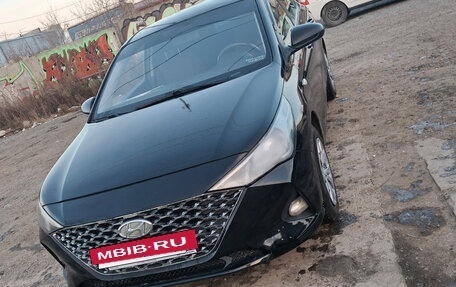 Hyundai Solaris II рестайлинг, 2020 год, 915 000 рублей, 5 фотография