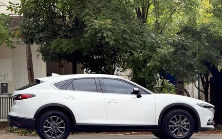 Mazda CX-4, 2021 год, 1 570 000 рублей, 7 фотография