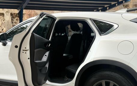 Mazda CX-4, 2021 год, 1 570 000 рублей, 19 фотография
