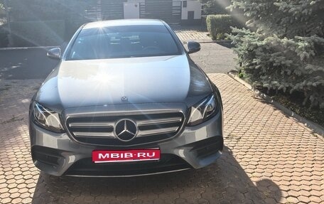 Mercedes-Benz E-Класс, 2019 год, 4 150 000 рублей, 1 фотография